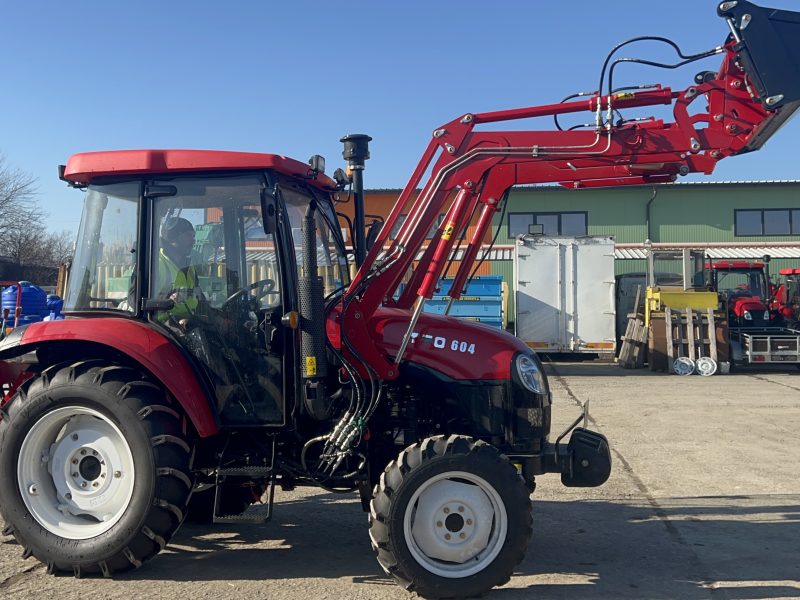 Изложение на кучета от породата Българско овчарско кучe