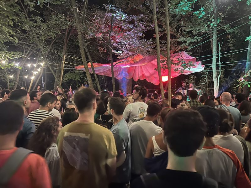 България бе дадена за пример в изграждането на фотоволтаични системи за домакинствата и за прилагането на мерки за енергийна ефективност