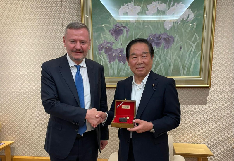 Xiaomi навлиза на южнокорейския пазар с планове за отваряне на офлайн магазини · TechNode