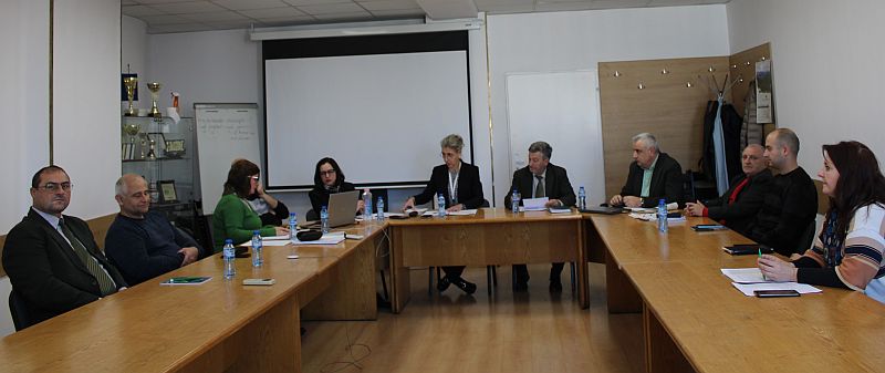 Работим активно, за да превърнем предизвикателствата в енергетиката във възможности