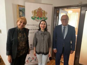 Среща на акад. Юлиан Ревалски с посланика на Република България в Япония Н. Пр. Мариета Арабаджиева