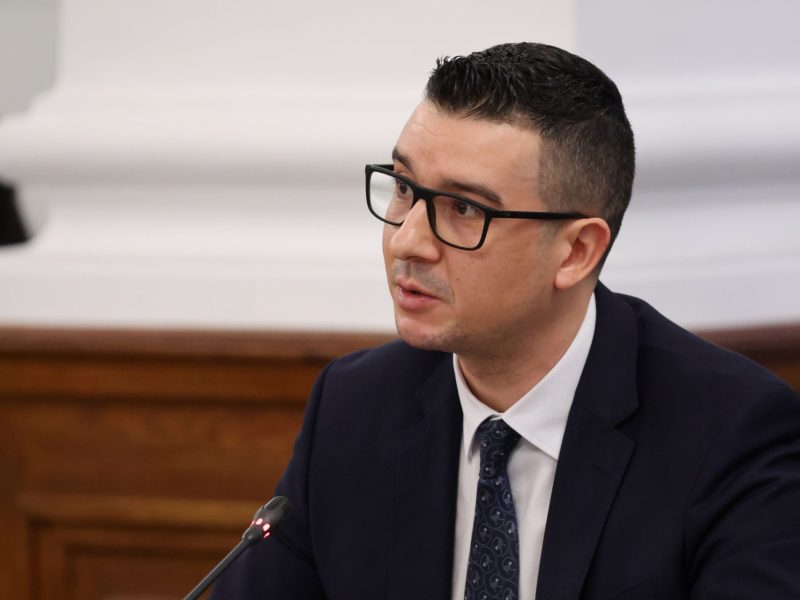 Министър Дилов: Предприемаме стъпки за намаляване на административната и регулаторна тежест за бизнеса