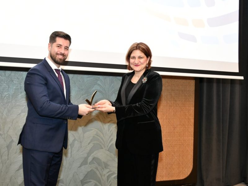 FOR THE 12TH CONSECUTIVE YEAR, ICAP CRIF HONORED LEADING BULGARIAN COMPANIES AT THE TRUE LEADERS CEREMONY, MRS. NENOVA PRESENTED THREE OF THE PRESTIGIOUS AWARDS – IBA