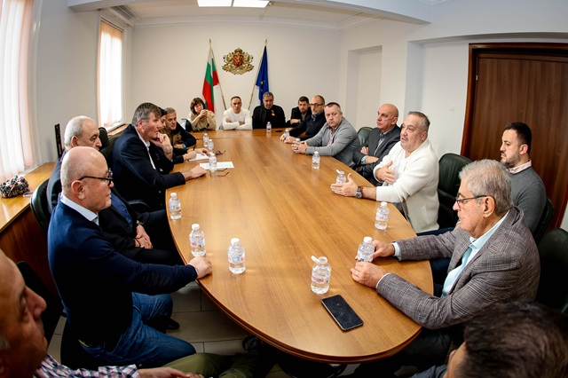 Публични консултации на пакета документи за кандидатстване за трансгранични услуги програма Интеррег VI-A ИПП България-Сърбия 2021-2027