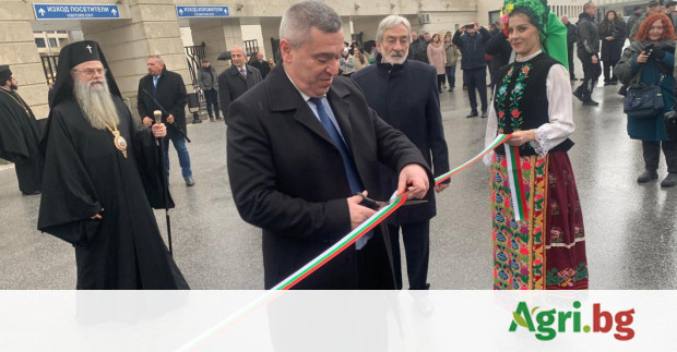 Министър Гуцанов: Работим за балансирани решения, които да подкрепят бизнеса и да защитават заетите в земеделието