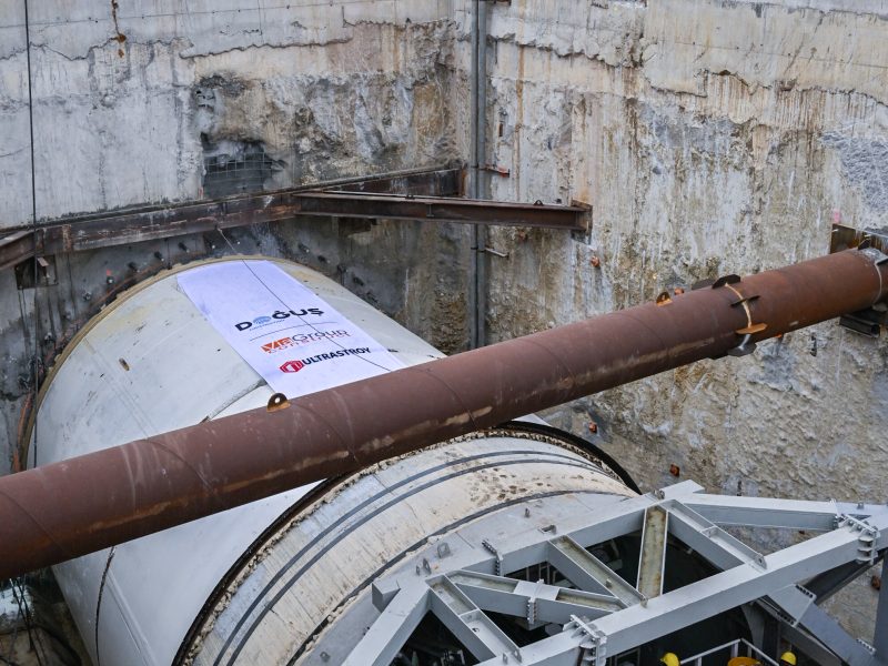 Започва работа тунелопробивната машина за изграждане на тунела за метрото през „Слатина“
