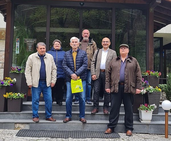 Над 2000 отбора се състезават в конкурса за киберсигурност с тематика на AI