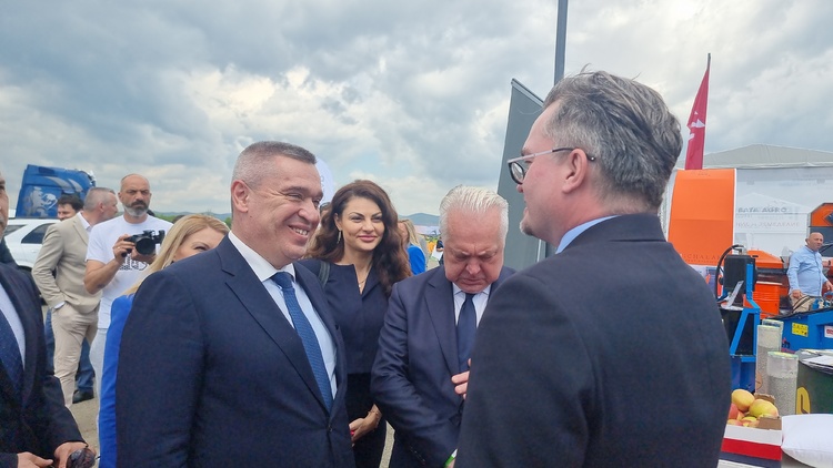 Над 200 фирми представят най-новото от агротехниката и технологичните иновации в седемнадесетото издание на “БАТА АГРО” 2025