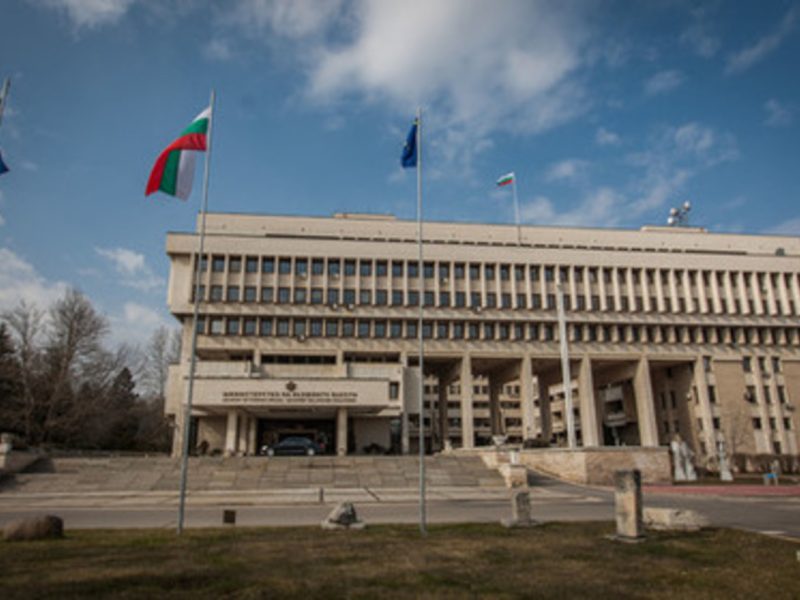 Консулът на Република България в Кралство Швеция посети българските граждани – членове на екипажа на задържания кораб “Вежен”