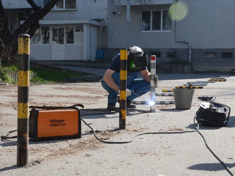 Преустановено е паркирането върху опасния подземен паркинг в района на ул. „Македония“