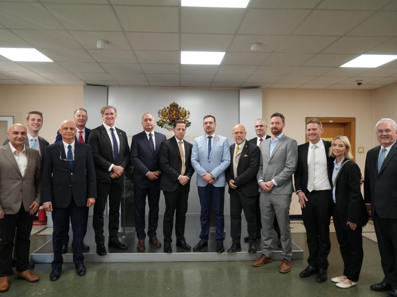 Заместник-министър Павлов проведе среща с американски компании с акцент върху двустранното сътрудничество и инвестициите в образованието и технологиите