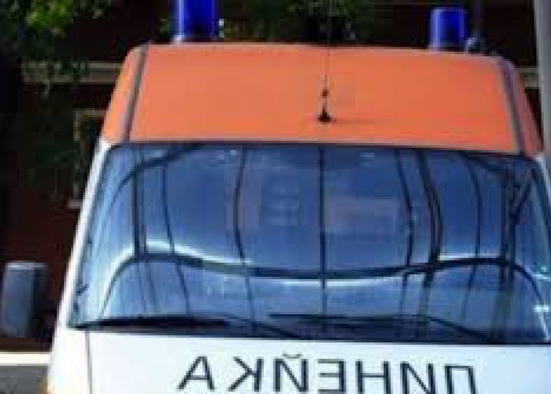 Автомобил се удари в трактор край Пловдив, две момчета са в болница