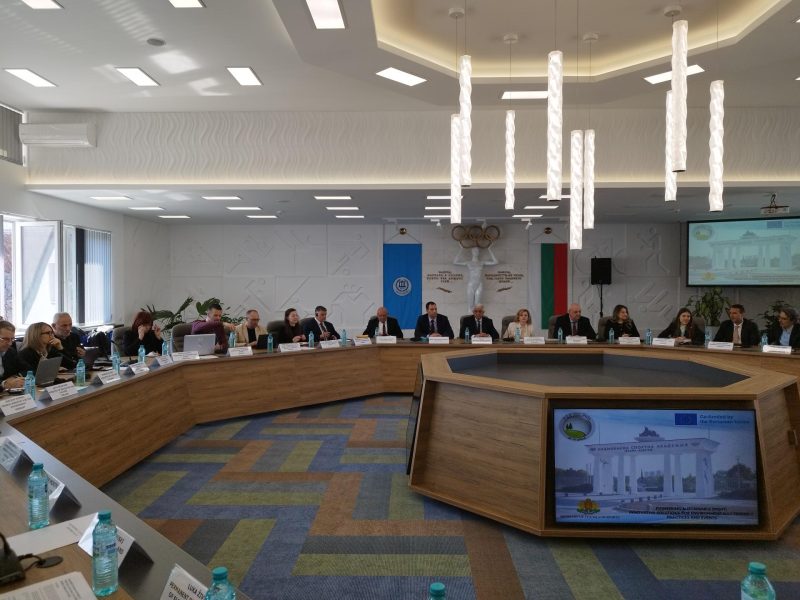 Зам.-кметът Борислав Рачев представя на национален форум добрите практики на Община Русе за енергийна ефективност в спортната инфраструктура