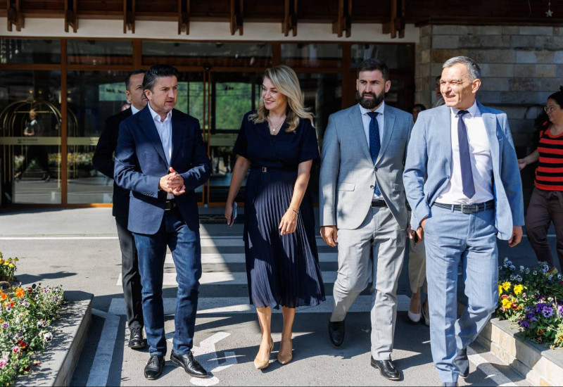 Министерството на туризма събра евродепутати, експерти и бизнес за бъдещето на сектора в еврозоната