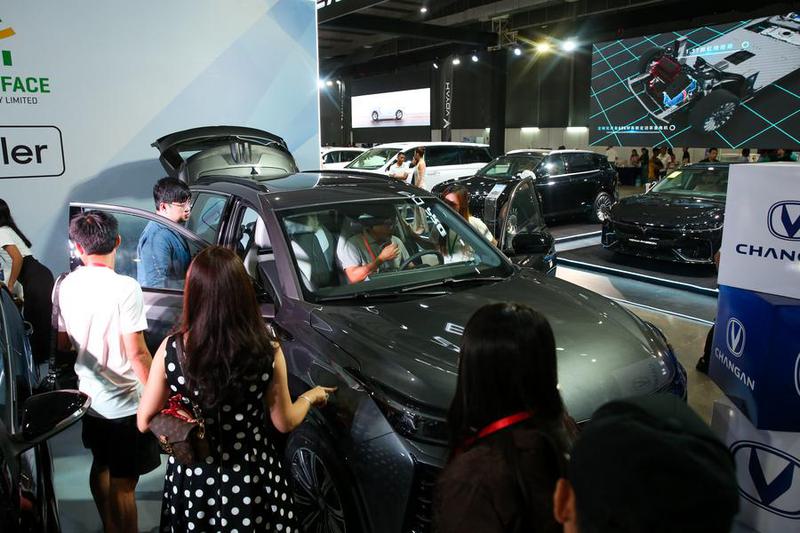Китайските EV заемат централна сцена в Myanmar’s Intl Auto Expo