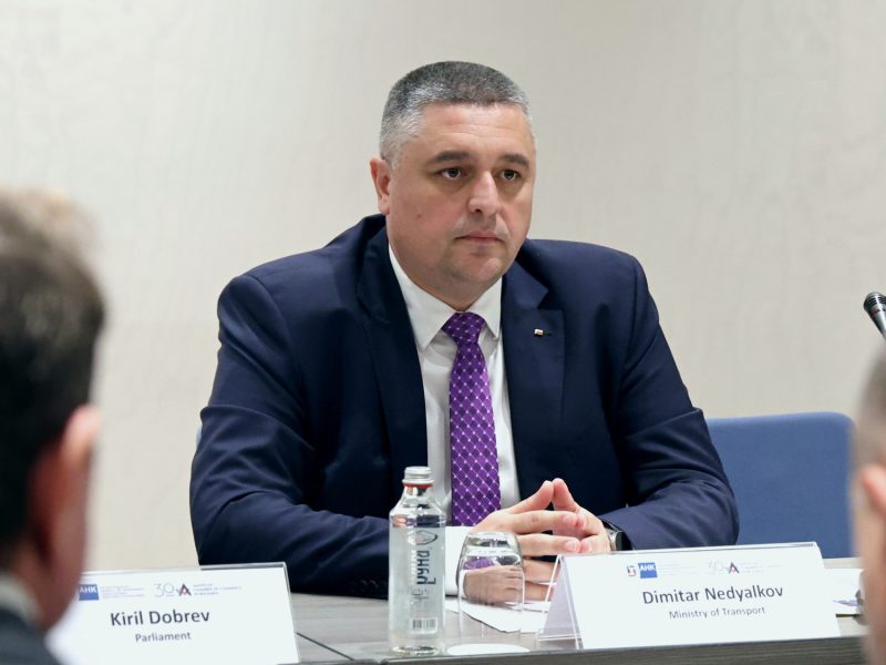 Зам.-министър Недялков: Нов закон ще обедини автомобилния и жп транспорта в единна система