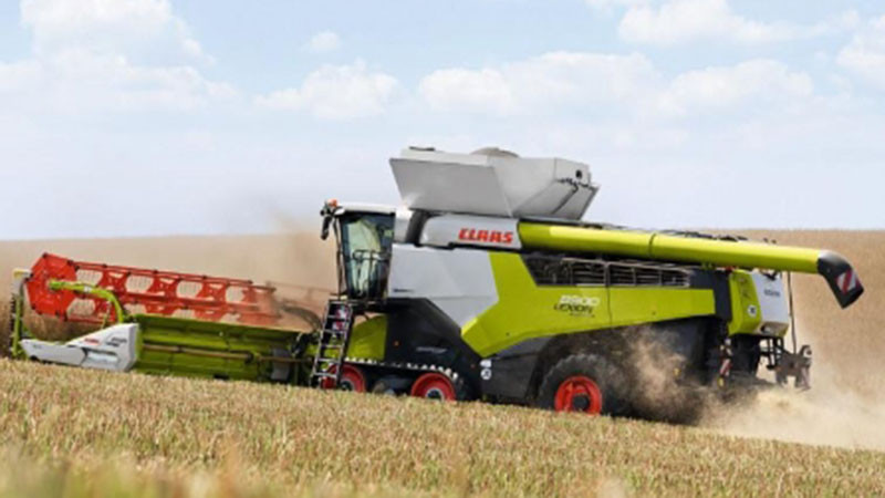 Мъж пострада при инцидент със земеделска техника във Варненско