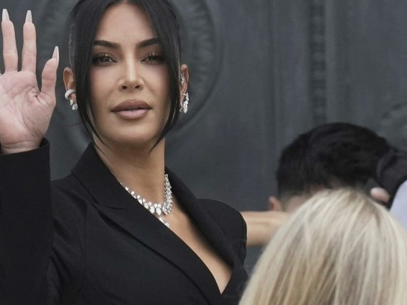 Ким Кардашиян се сблъска с Белия дом заради имиграционните акции на Тръмп