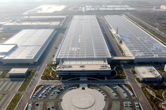 Китай добавя близо 20 милиона предприятия през периода на 14-ия петгодишен план