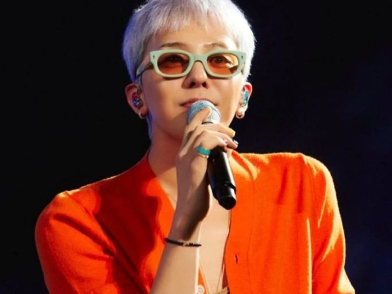 Хонконгската жена губи 180 000 долара в K-поп звезда G-Dragon Concert билет за билет