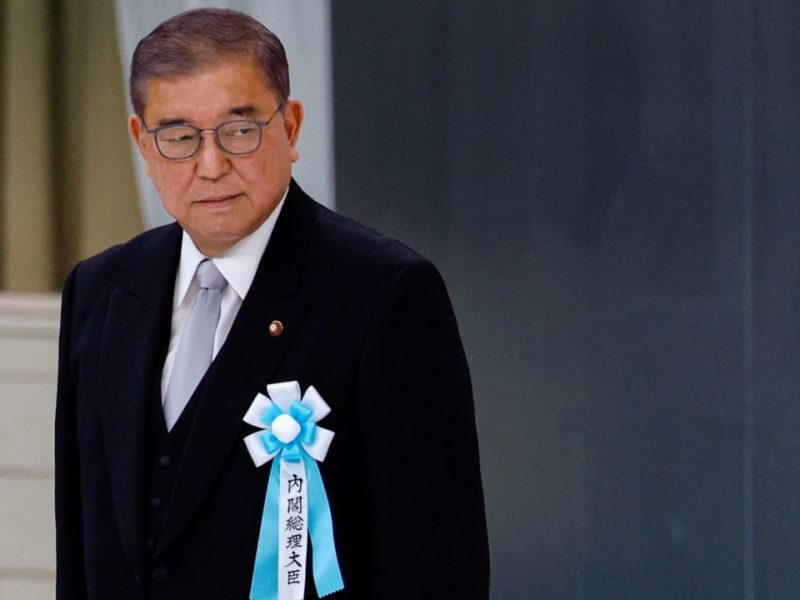 Властите затягат спазването на офшорните данъци