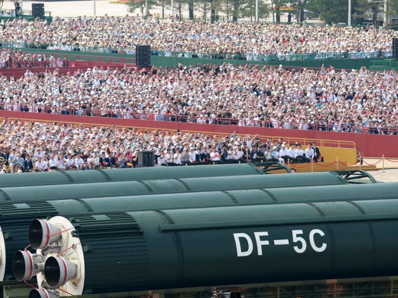 Как китайската ядрена ICBM DF-5C може да достигне навсякъде по всяко време