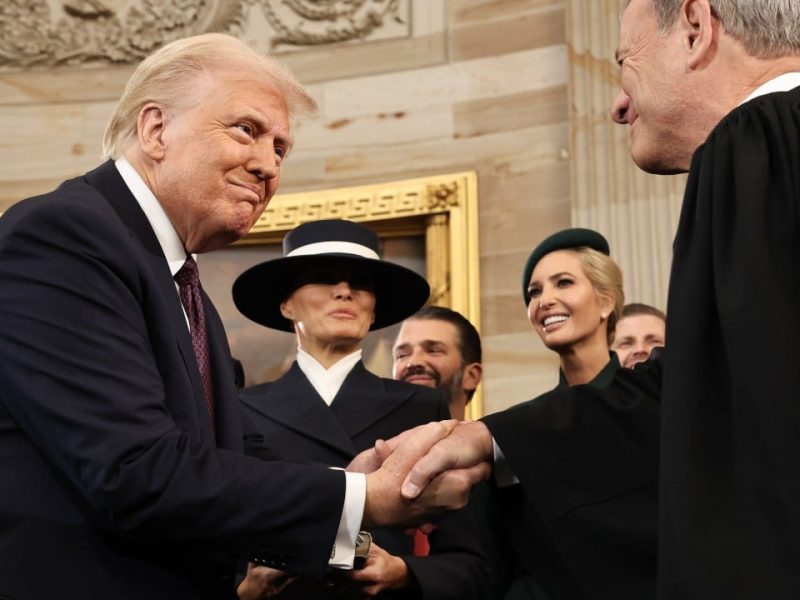 Макроскоп | Китай стои пред Тръмп