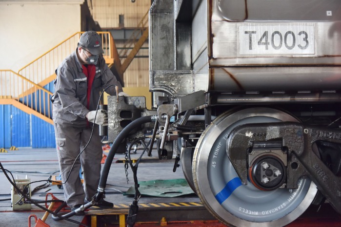 Градски железопътни проекти, за да се поддържа китайската икономика да се размине