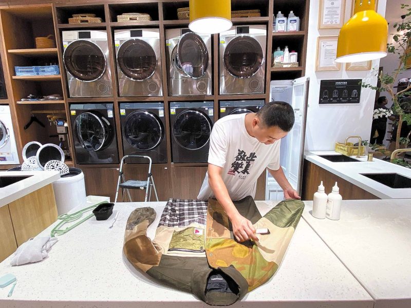 Доставчиците на домакински услуги в XIAMEN виждат стабилен растеж