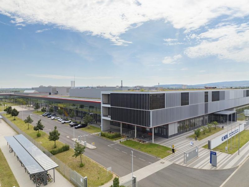 Китайският гигант на батерията CATL разкрива нови EV батерии за Европа