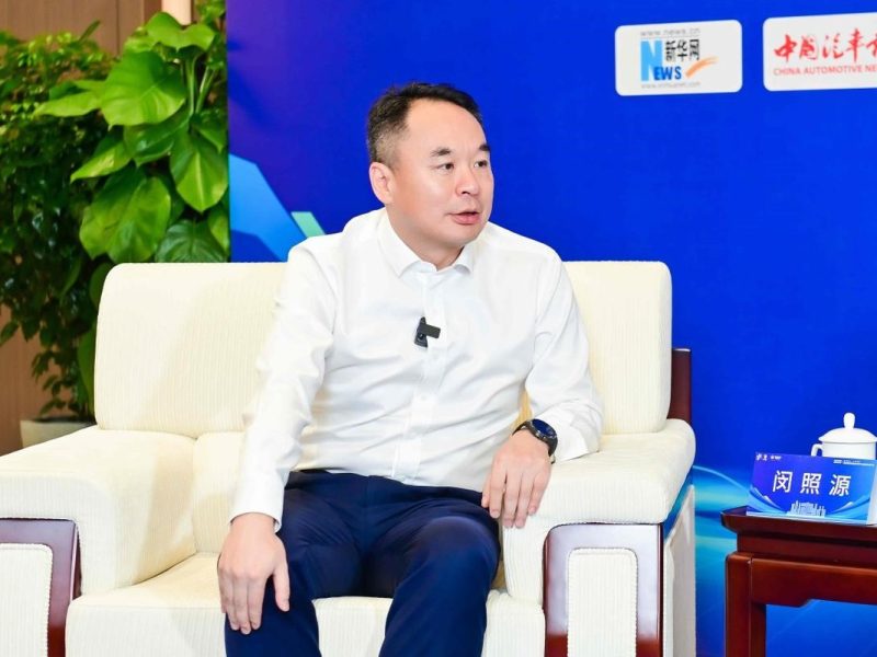 CMVR задвижва интелигентни иновации на превозни средства, глобална експанзия