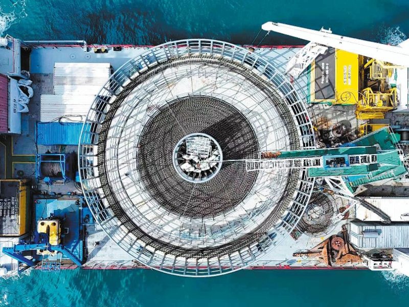 China Unicom помага за свързването на Хайнан