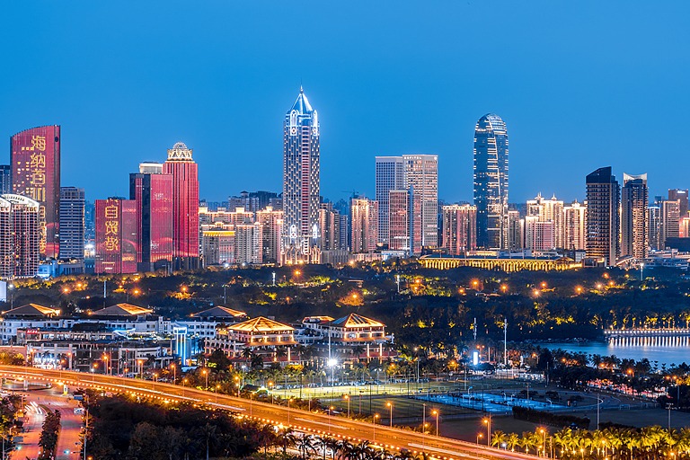 Частните фирми се подготвят за нова ера на митницата в Хайнан