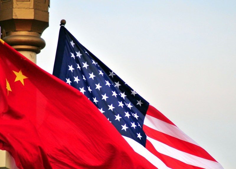 Китай добавя три американски лица в списъка за контрол на експортиране