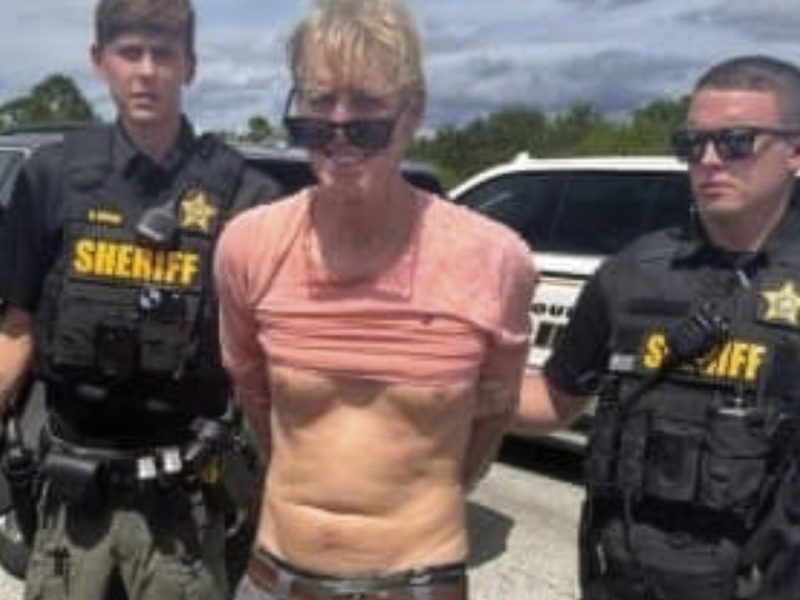 Човек, обвинен, че се опитва да убие Тръмп, се извинява на потенциалните съдебни заседатели