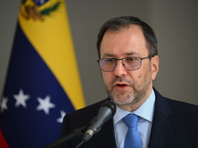 Китай подкрепя Венецуела, предупреждава ни срещу „тормоз“ след втори смъртоносен морски набег