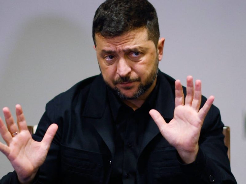 Зеленски на Украйна, готов да се оттегли след война с Русия