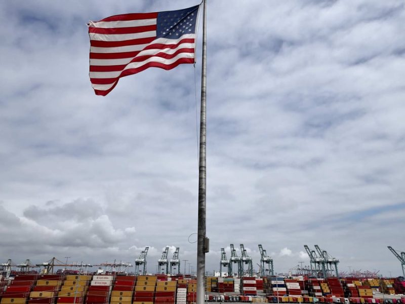 Тръмп е насочен към Китай с обхващащи нови тарифи за мебели