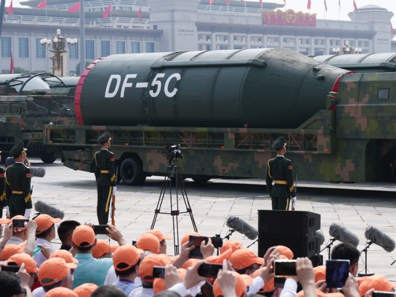 Как китайските военни изскочиха напред в технологиите, като уволнят конкуренцията между доставчиците