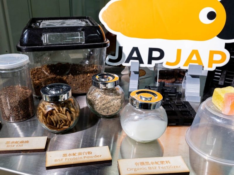 Китай завършва изграждането на първия в света подводен център за данни, захранван от вятър