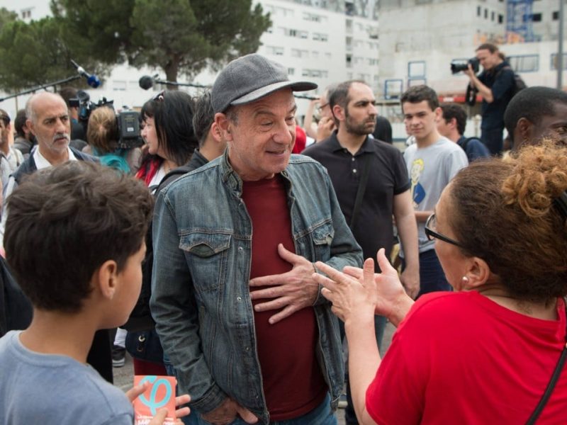 Френски телевизионен психоаналитик, обвинен в изнасилване на 3 момичета