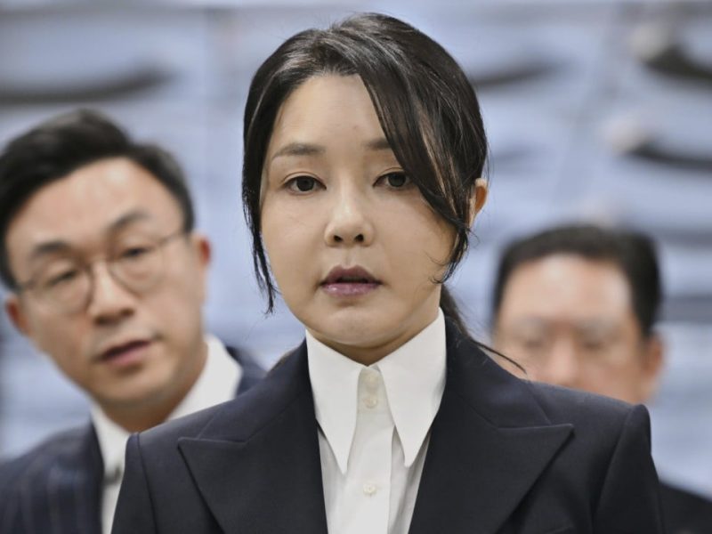 Изследва ли се в Ким Кеон-Хе в Южна Корея, изложени на риск от протеста на прокурорите на Новия закон?