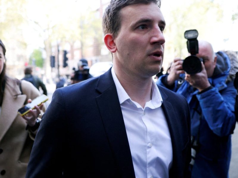 Британското правителство казва, че не е било виновно за срив на Шпионския изпитване в Китай