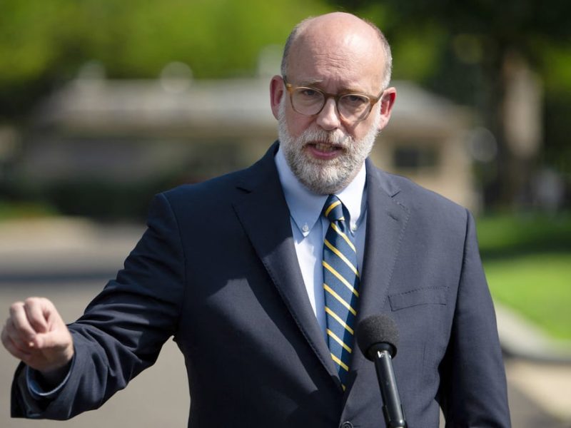 Започнаха „значителни“ изключващи се стрелби, казва Белият дом