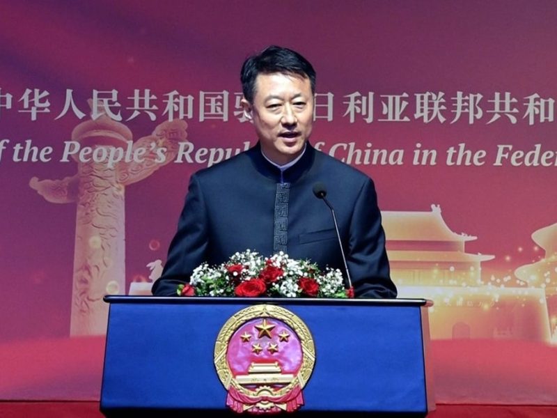 Кантонският панаир привлича купувачи на рекорди