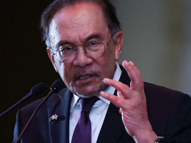 Anwar на Малайзия се изправя пред нуждата от „Изборите“ в Сабах в оферта за разширяване на базата си