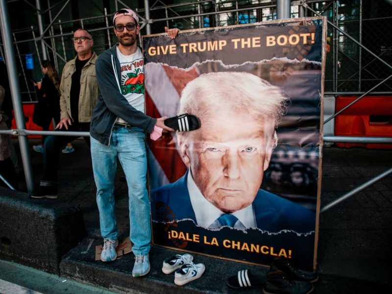 САЩ се готвят за национални протести „Без крале“ срещу Тръмп