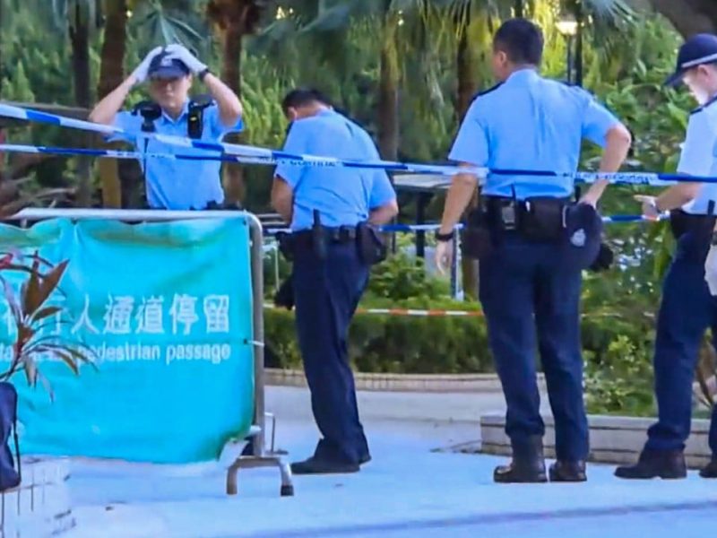 53 -годишната Хонконг жена е мъртва с рана на шията в публичния парк