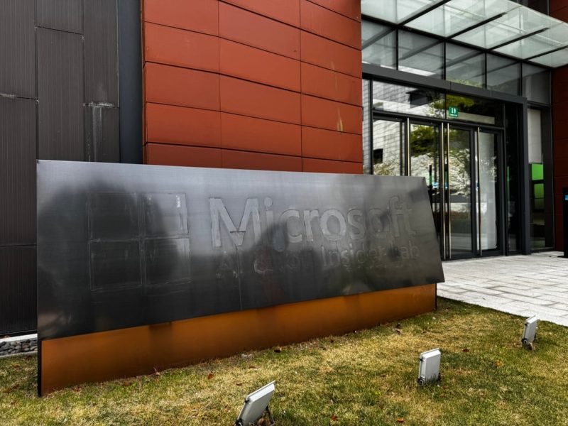 Изпращане на съобщение: Пекин издава документи без формат на думи сред напрежението в САЩ