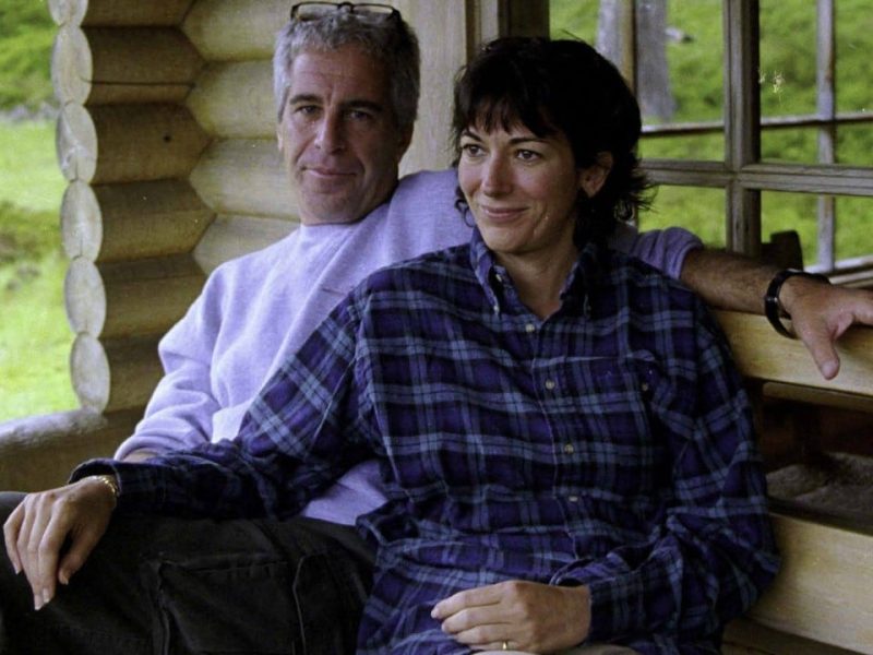 Върховният съд отказва да изслуша жалбата на Ghislaine Maxwell по делото за трафик на секс Епщайн